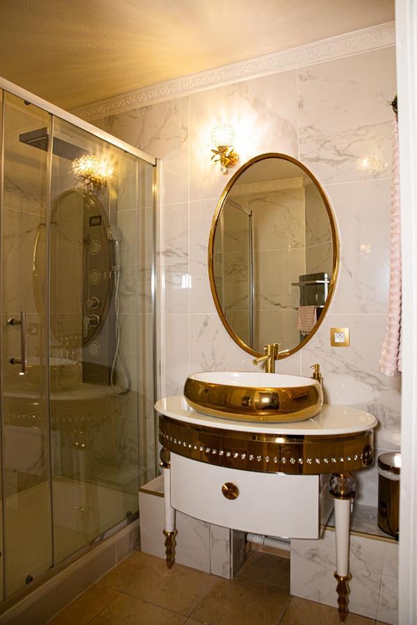 Le Petit Versailles Vernon  Esterno foto